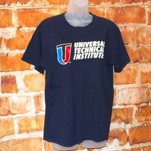 Universal Technical Institute M Fruit of the Loom Heavy Short Sleeve T-Shirt
